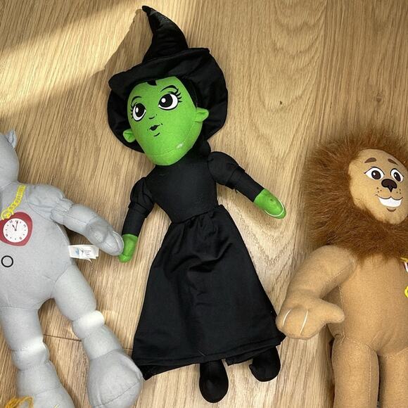 WIZARD OF OZ 15" Tall Stuffed Character Bundle of 4 - Picture 3 of 9